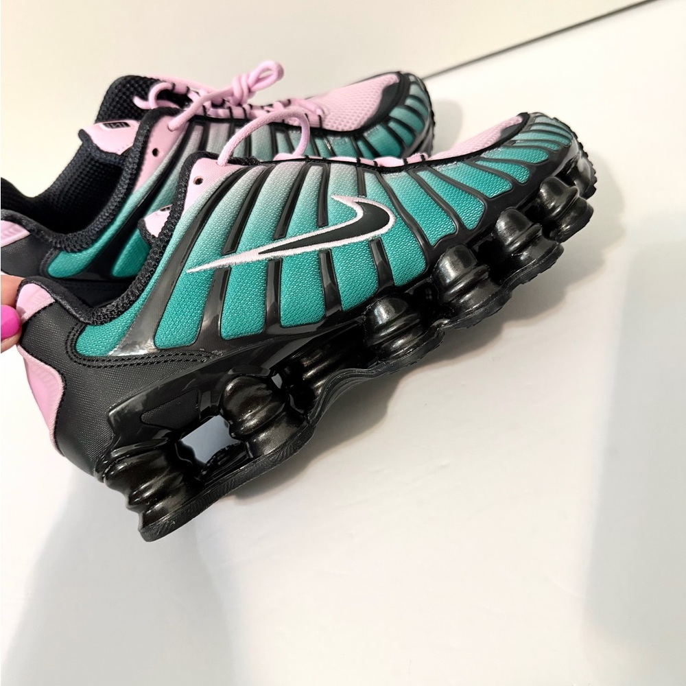 Nike Women's Shox TL Light Artic Pink Neptune Green 8.5 NEW IH1336-600 Sneakers - Picture 10 of 10